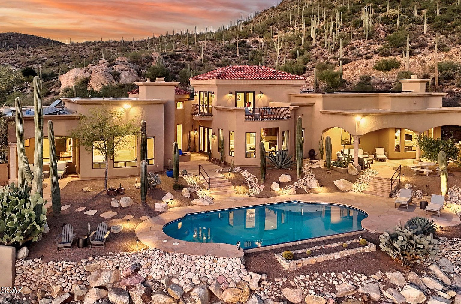 Luxury home marketing and staging
